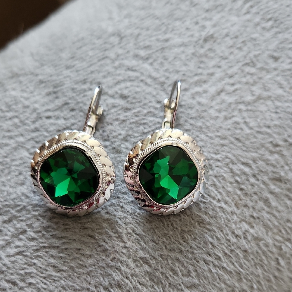 Source Unknown Silver Earrings With Green Gemston… - image 1